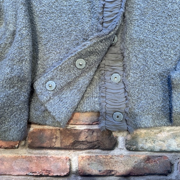 Boden Boucle Snap Front Cardigan size 6 - Picture 4 of 5